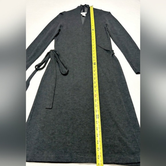 Ann Taylor LOFT Classic Wrap Knit Dress in Charcoal Gray - Picture 5 of 8